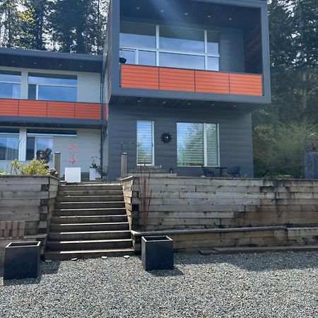 The Cube Apartment Cowichan Bay Exterior photo